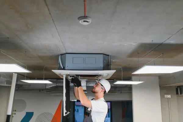 HVAC Contractor Newton: Installation vs Repair What Saves You More Money?