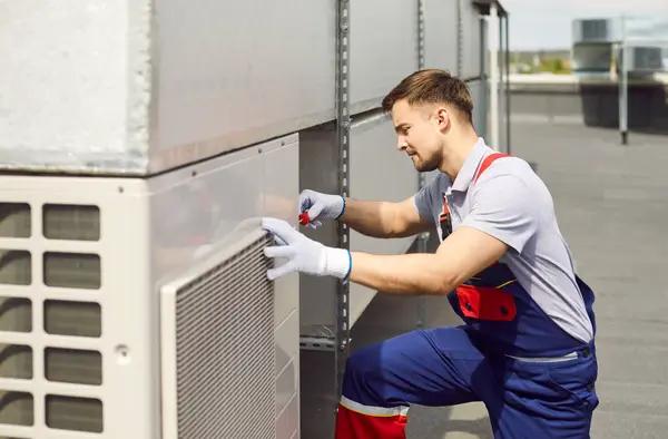 What to Expect During an HVAC Contractor Service Visit