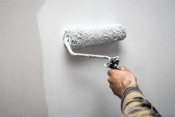 How Expert Interior Painting Refreshes Everyday Living Areas