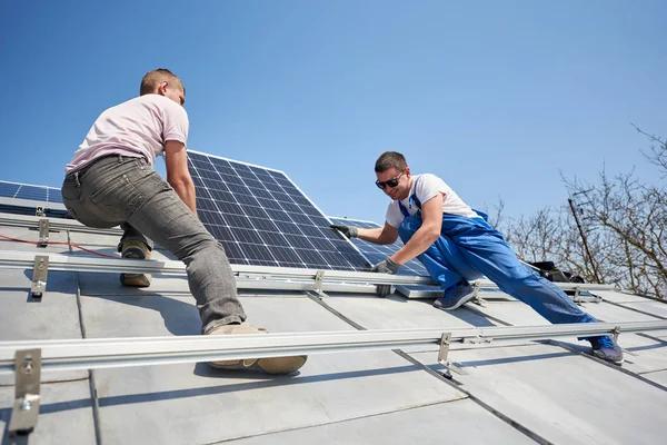 Expert Advice on Hiring roof repair services in Knoxville